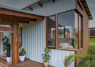 ‘Blue Wren’ by Get Smart Constructions utilising LYSAGHT TRIMDEK® and KLIP-LOK 700 HI-STRENGTH®