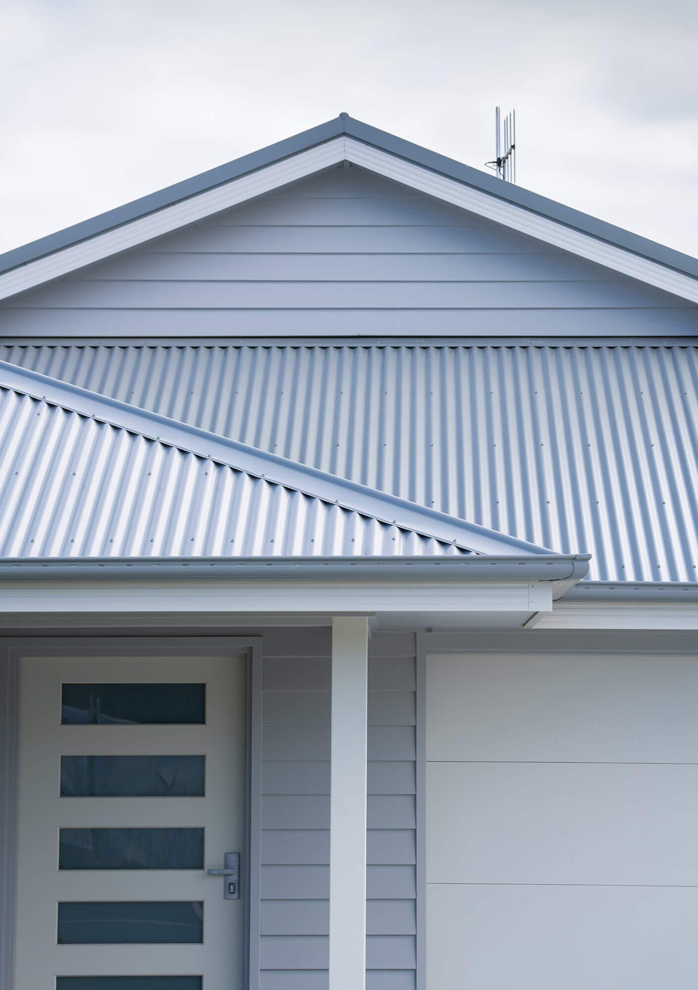 COLORBOND® steel – Roofing, Fascia and Gutters, Garage Doors, and Water Tanks - Surfmist® and Shale Grey™